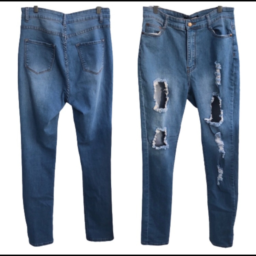 FASHION NOVA DESTROYED SKINNY JEANS • Sz 13/14